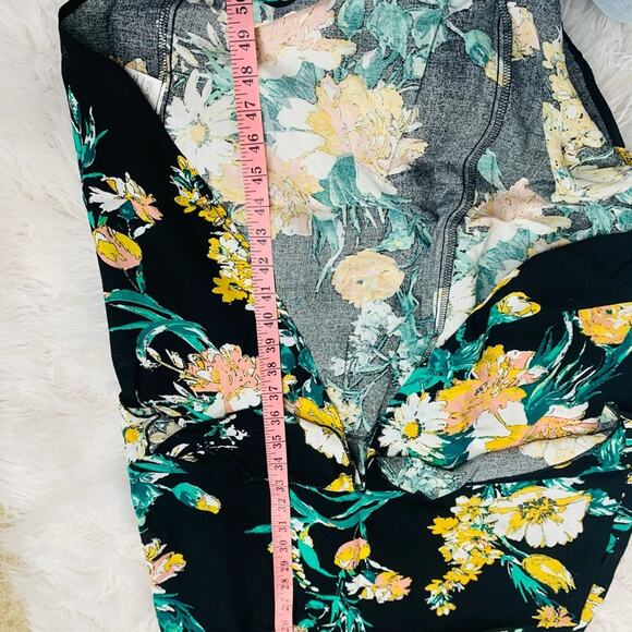 Eyeshadow floral midi dress - Picture 8 of 9